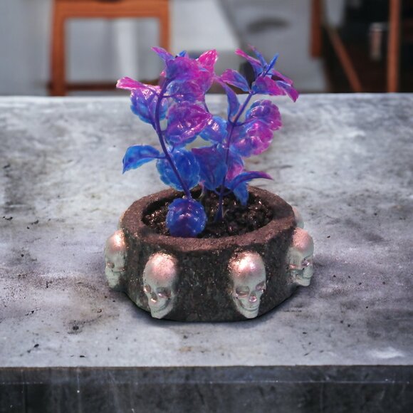 Aquarium Decoration  Purple and Silver Skull Ring with Colorful Plants. - Picture 3 of 5